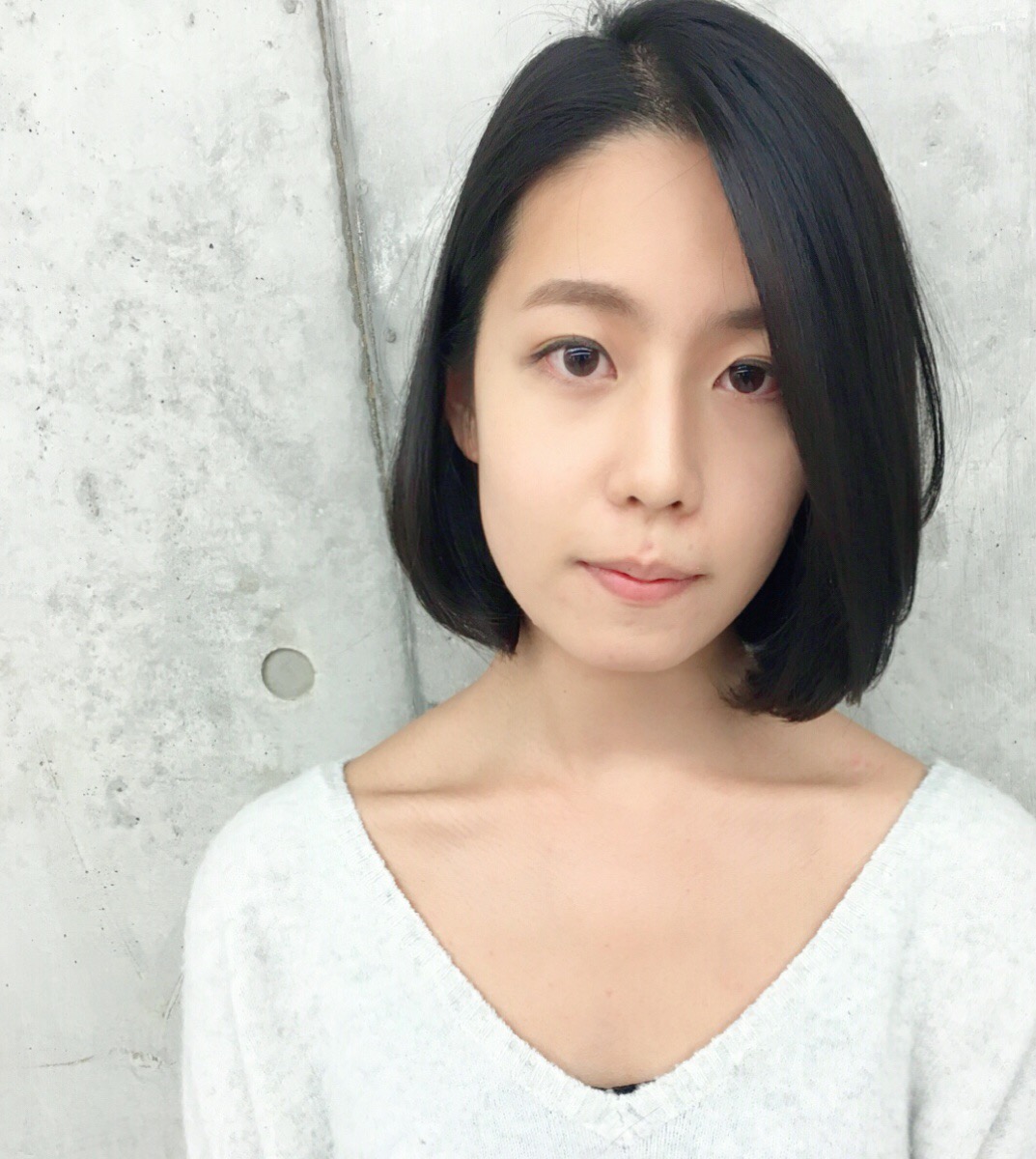 前髪が長い黒髪ボブ 実は重く見えないことをお伝えしたい ショートヘアのトリセツ