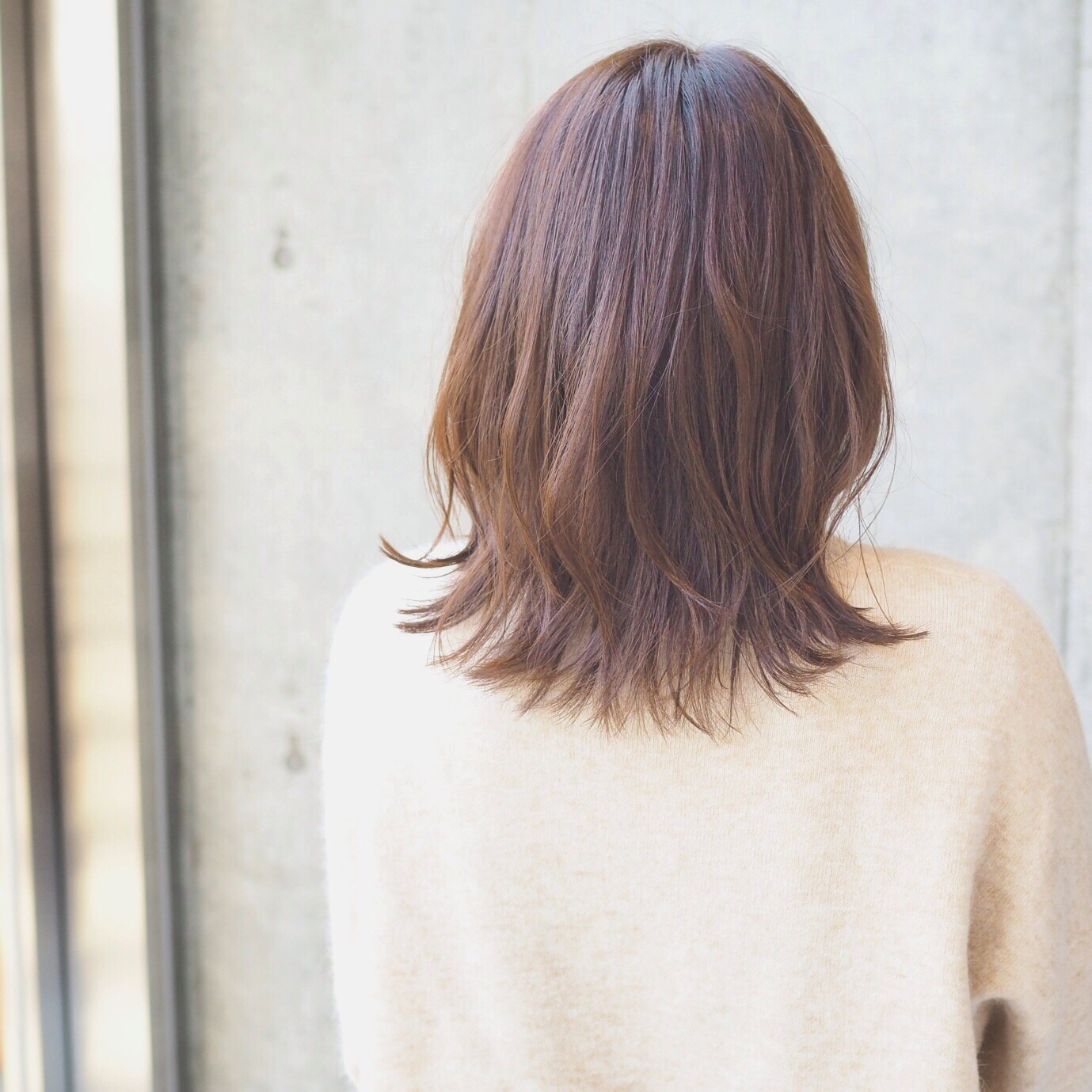 伸ばしかけ必見 中途半端な髪型を流行りのこなれ感ヘアにするには