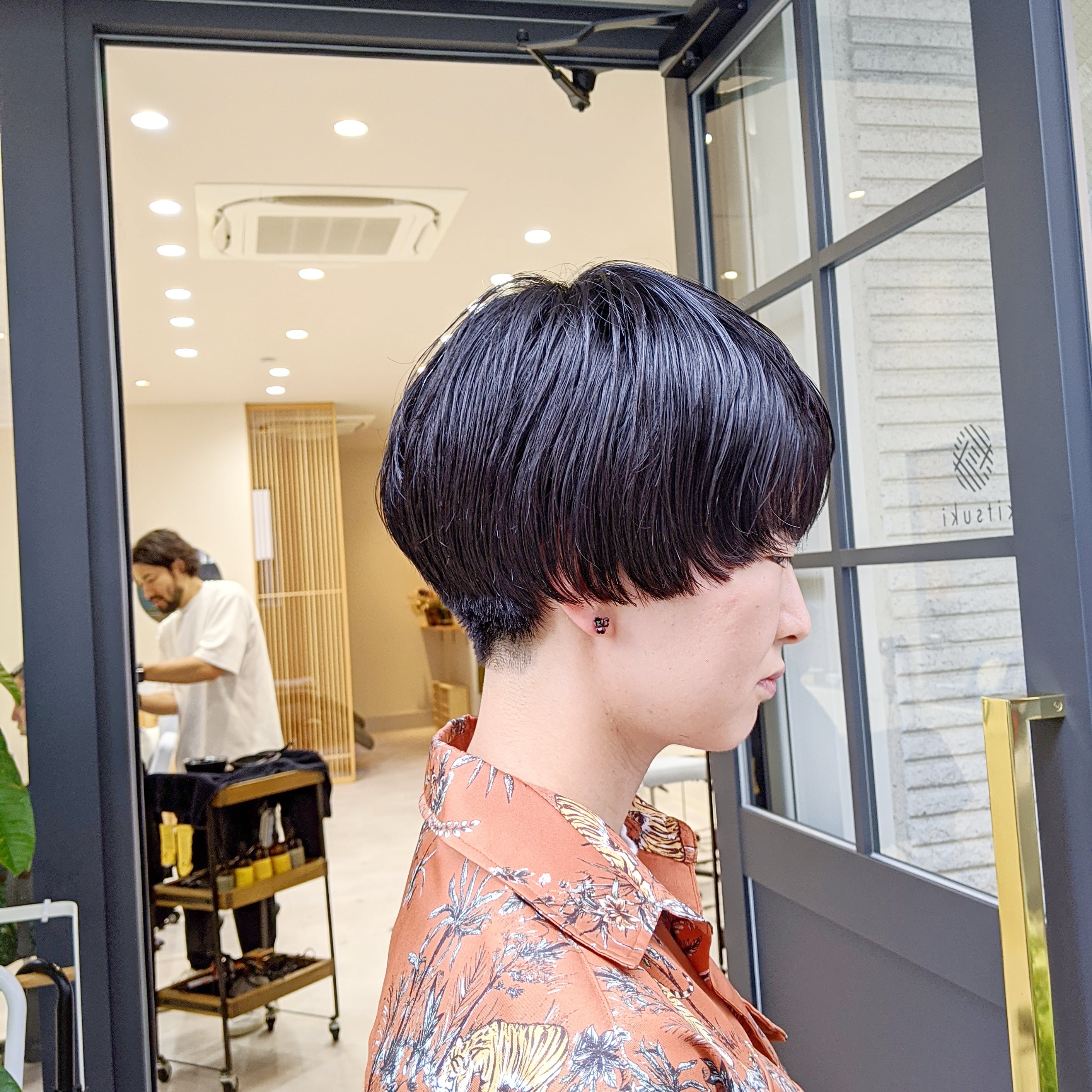 黒髪ショートへのこだわり ショートヘアのトリセツ 黒髪ショートへのこだわり ショートヘアのトリセツ